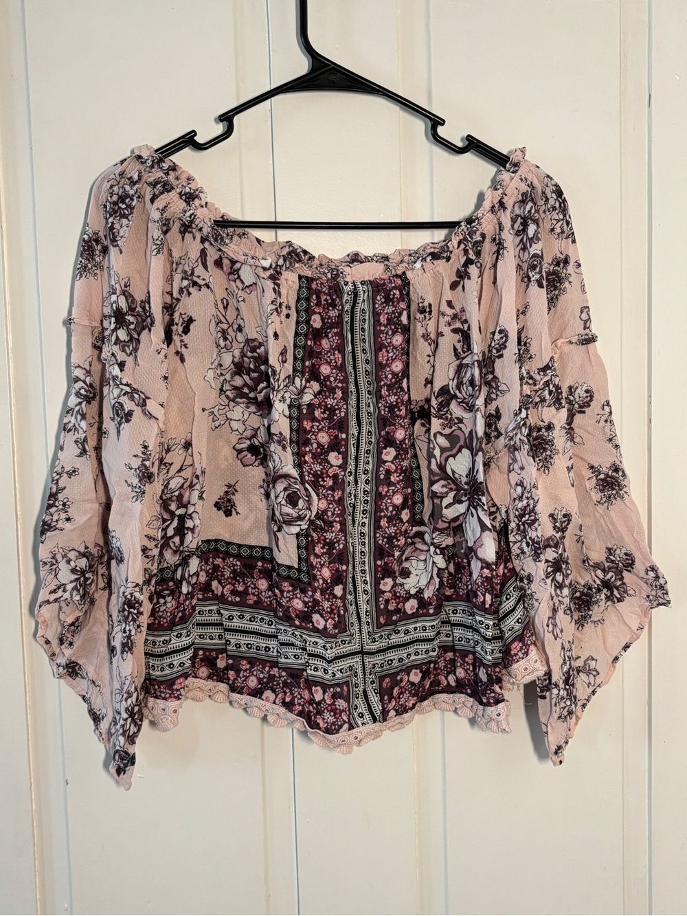 Coco+Jaimeson Romantic Boho Chic Floral Off-Shoulder Bell Sleeve Ren Faire Top